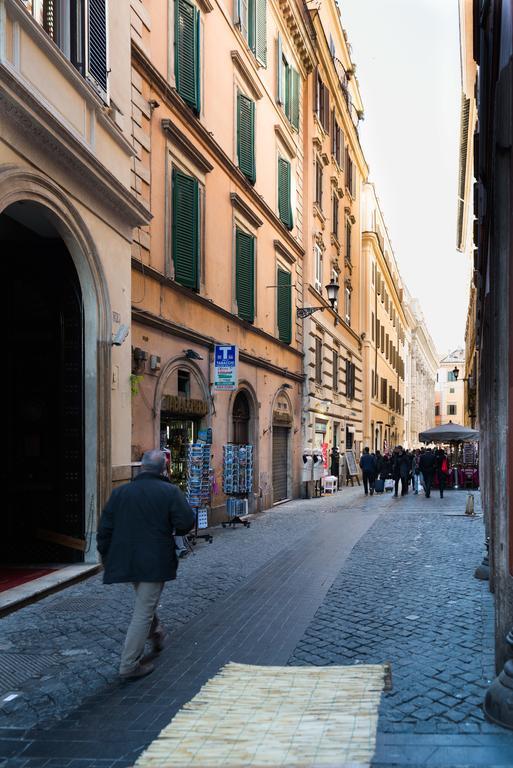 Trevi & Pantheon Luxury Rooms Roma Exterior foto